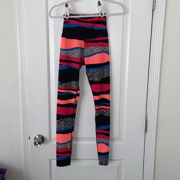 Beyond Yoga luxe print high waist full length long leggings XS - Picture 4 of 7